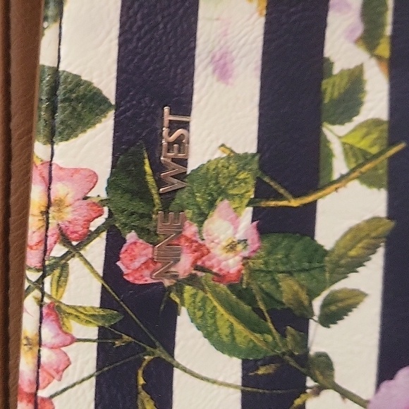 Ninewest Shoulder Bag - Picture 7 of 13